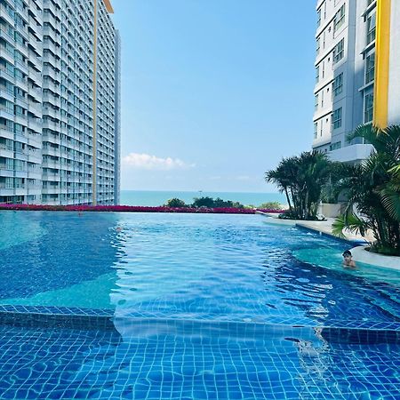 Seaview Beach Room Lumpini-Pool And Gym Face To Ocean Jomtien Beach Zewnętrze zdjęcie