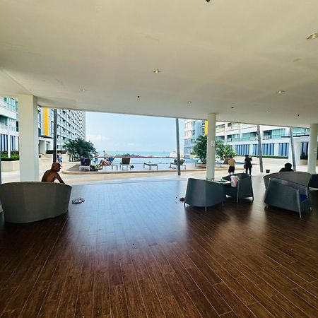 Seaview Beach Room Lumpini-Pool And Gym Face To Ocean Jomtien Beach Zewnętrze zdjęcie
