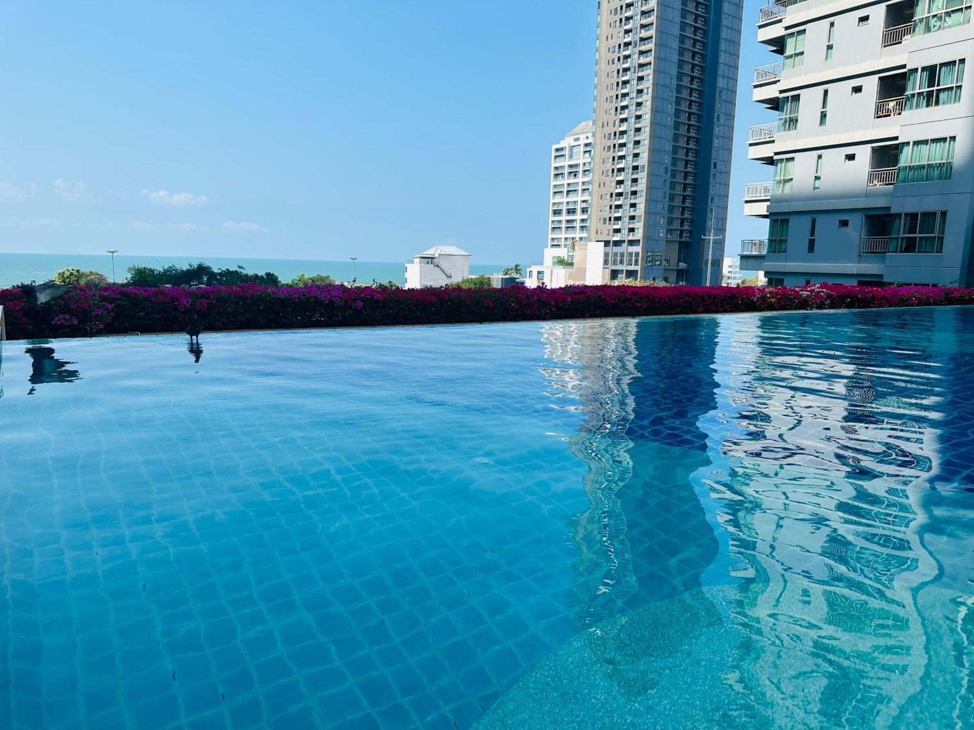 Seaview Beach Room Lumpini-Pool And Gym Face To Ocean Jomtien Beach Zewnętrze zdjęcie