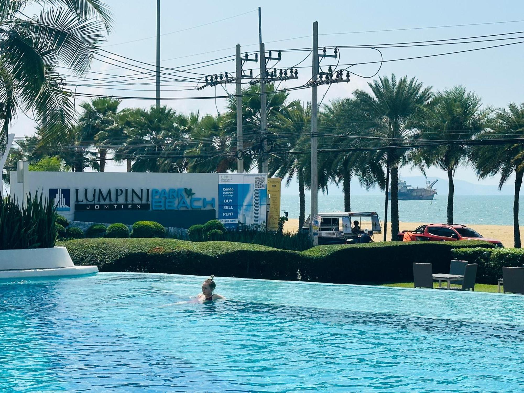 Seaview Beach Room Lumpini-Pool And Gym Face To Ocean Jomtien Beach Zewnętrze zdjęcie