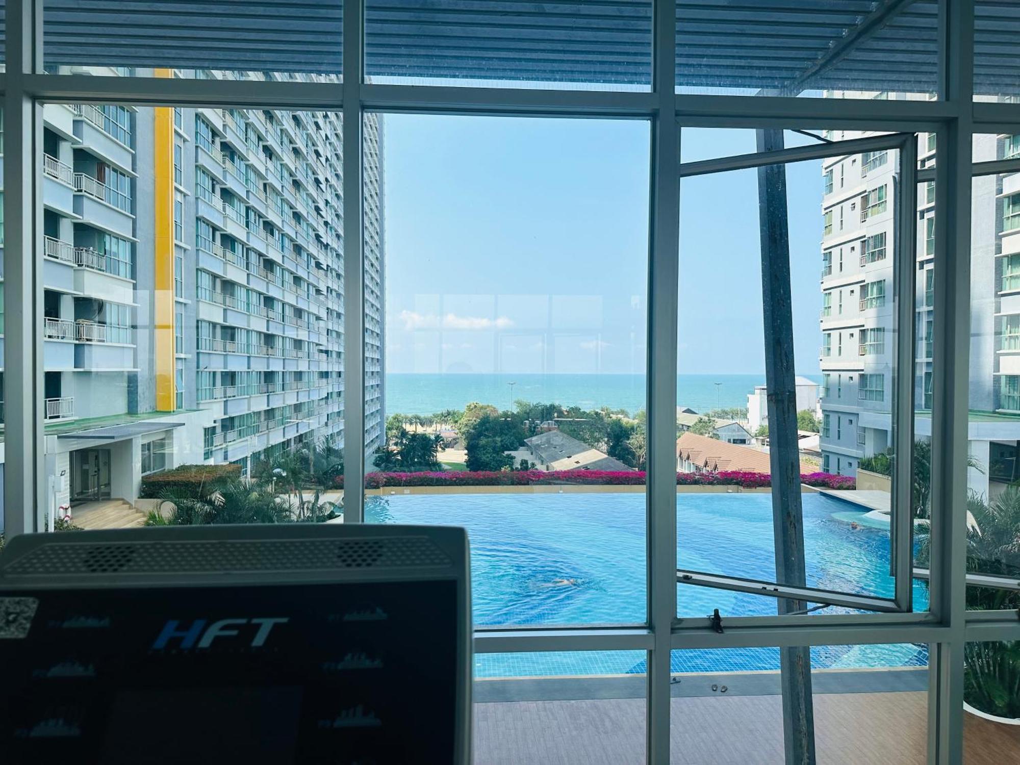 Seaview Beach Room Lumpini-Pool And Gym Face To Ocean Jomtien Beach Zewnętrze zdjęcie