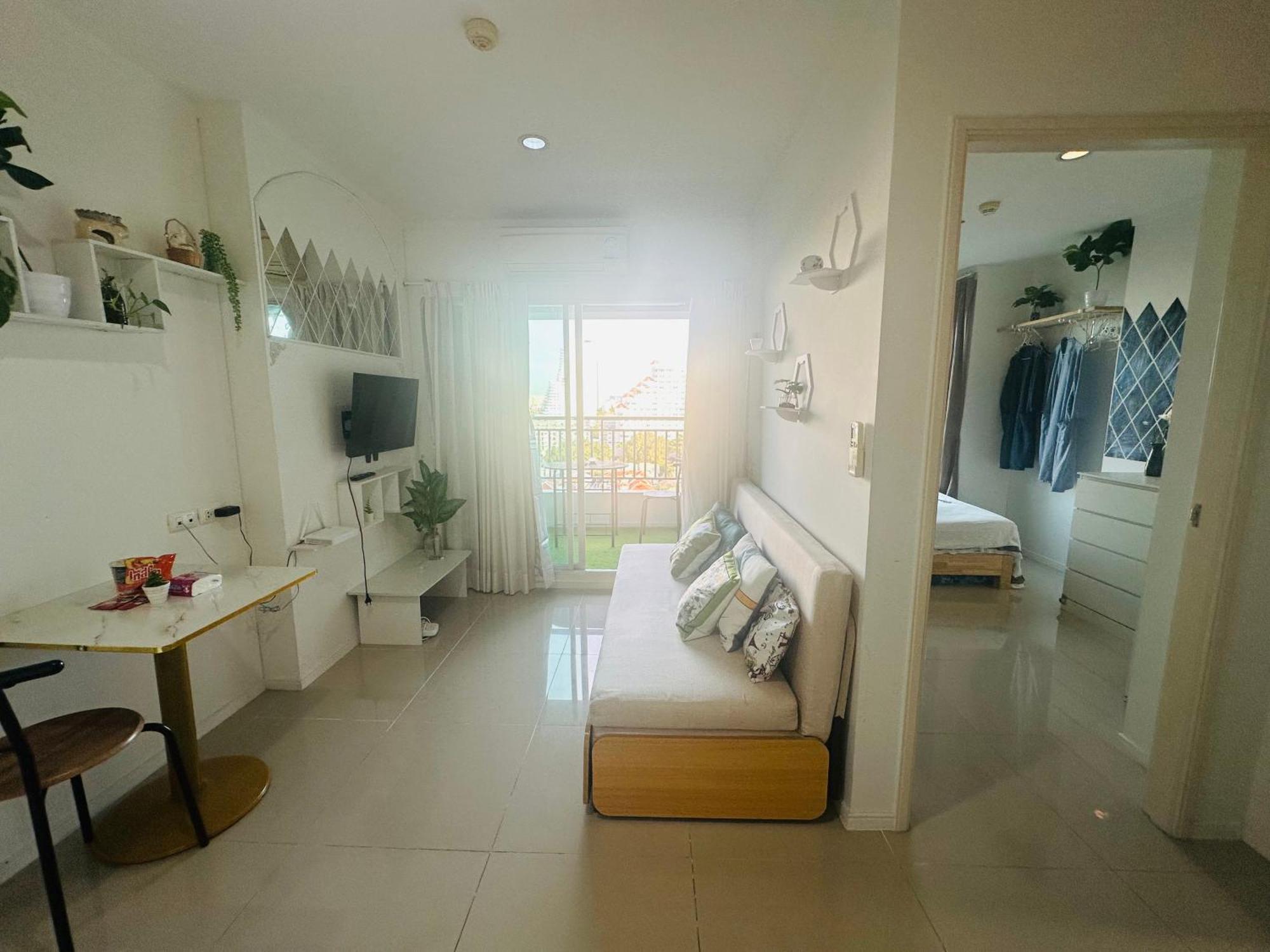 Seaview Beach Room Lumpini-Pool And Gym Face To Ocean Jomtien Beach Zewnętrze zdjęcie